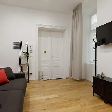 Centro I Palazzo Panfili Apartment