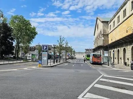 Centro I Palazzo Panfili Διαμέρισμα Τεργέστη